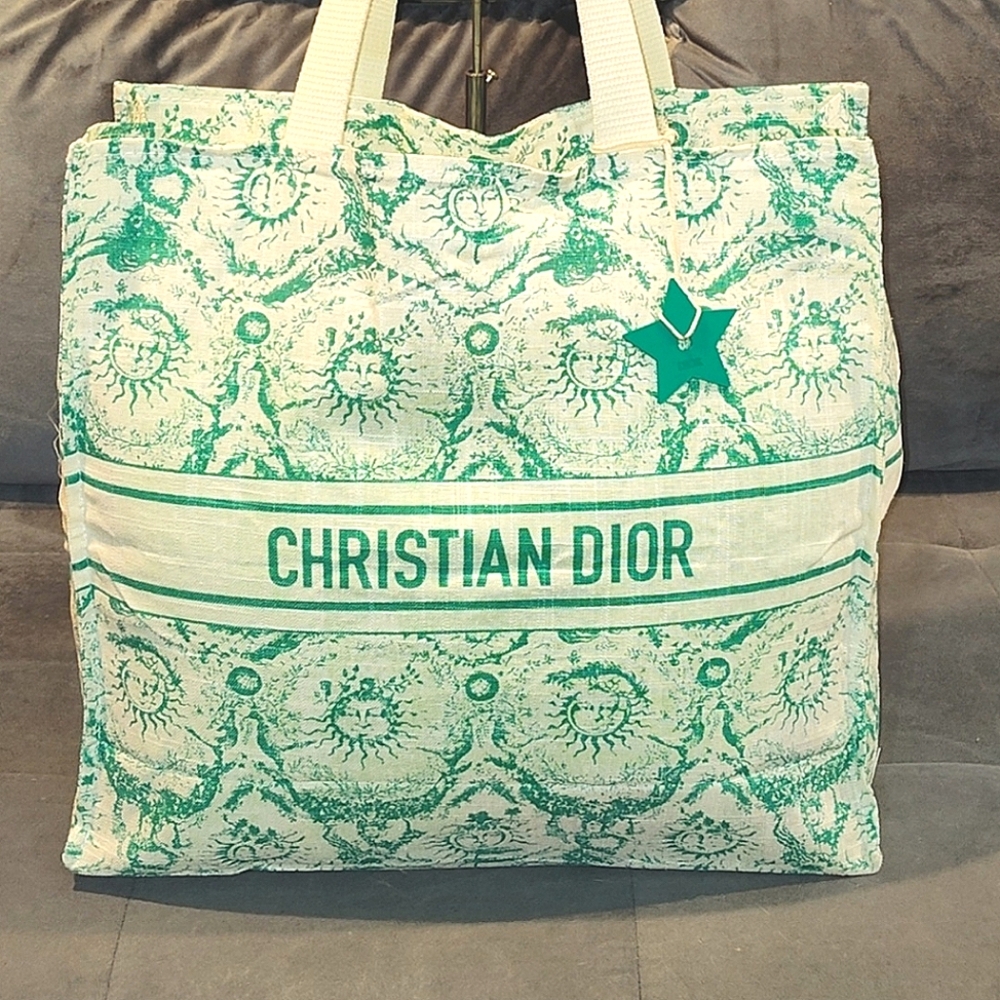 NWOT CHRISTIAN DIOR "DIORIVERA" CANVAS TOTE WITH GREEN DIOR STAR BAG CHARM